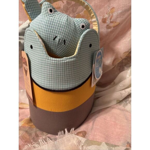 Frog Easter Basket 4pc Dandee  Kipekee 13" Plush Basket, Plush, Rattle & Bib - Picture 3 of 6